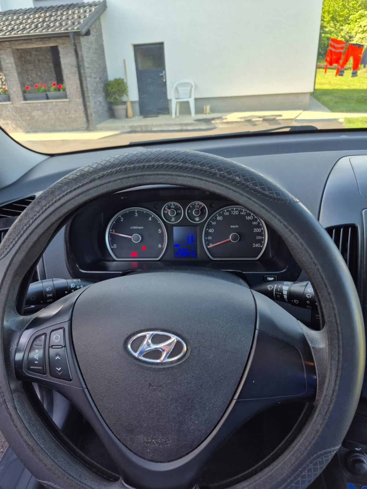 Hyundai i30 1,6 CRDi, fotografija 7
