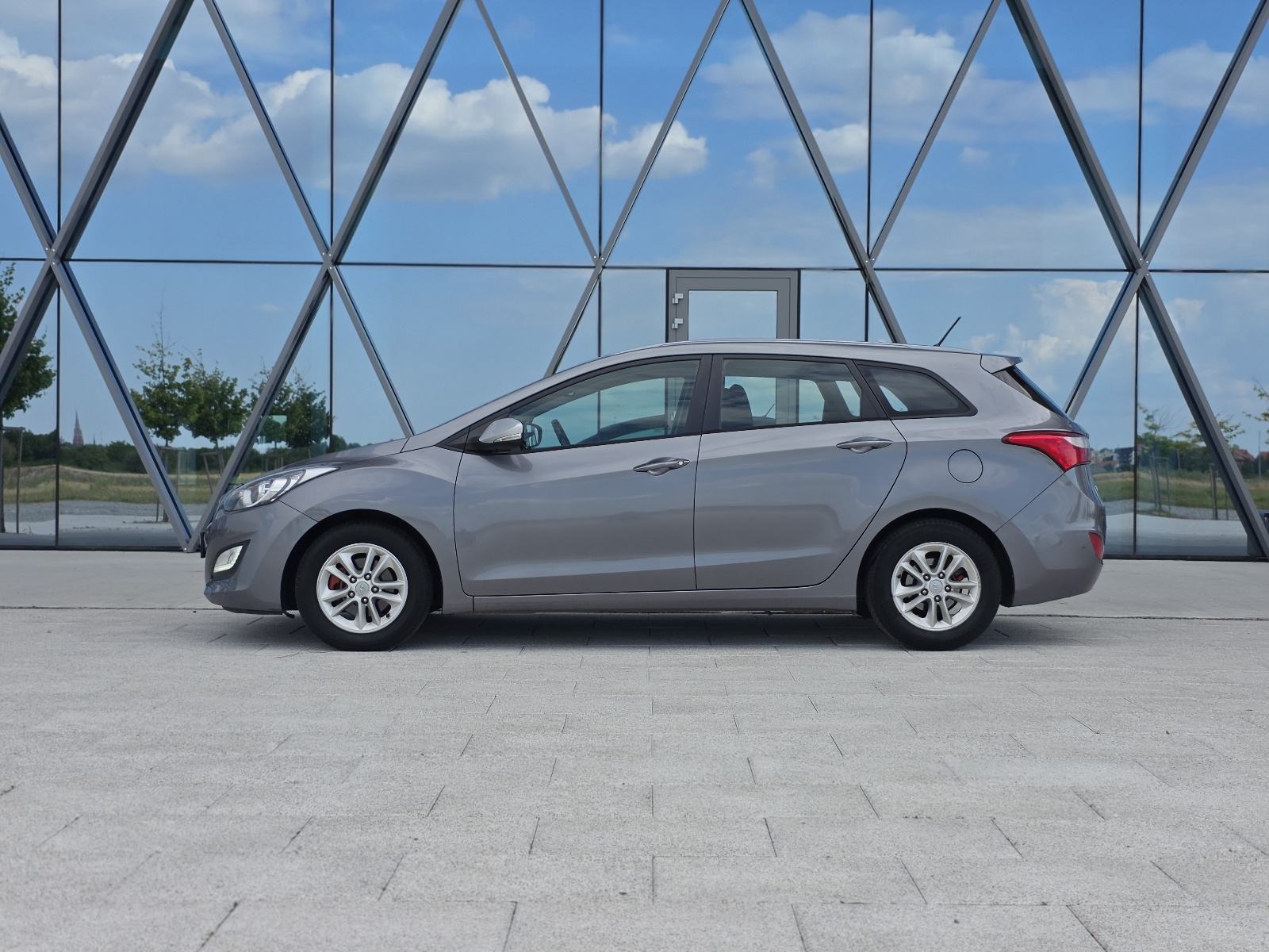 Hyundai i30 1,6 CRDi, fotografija 3