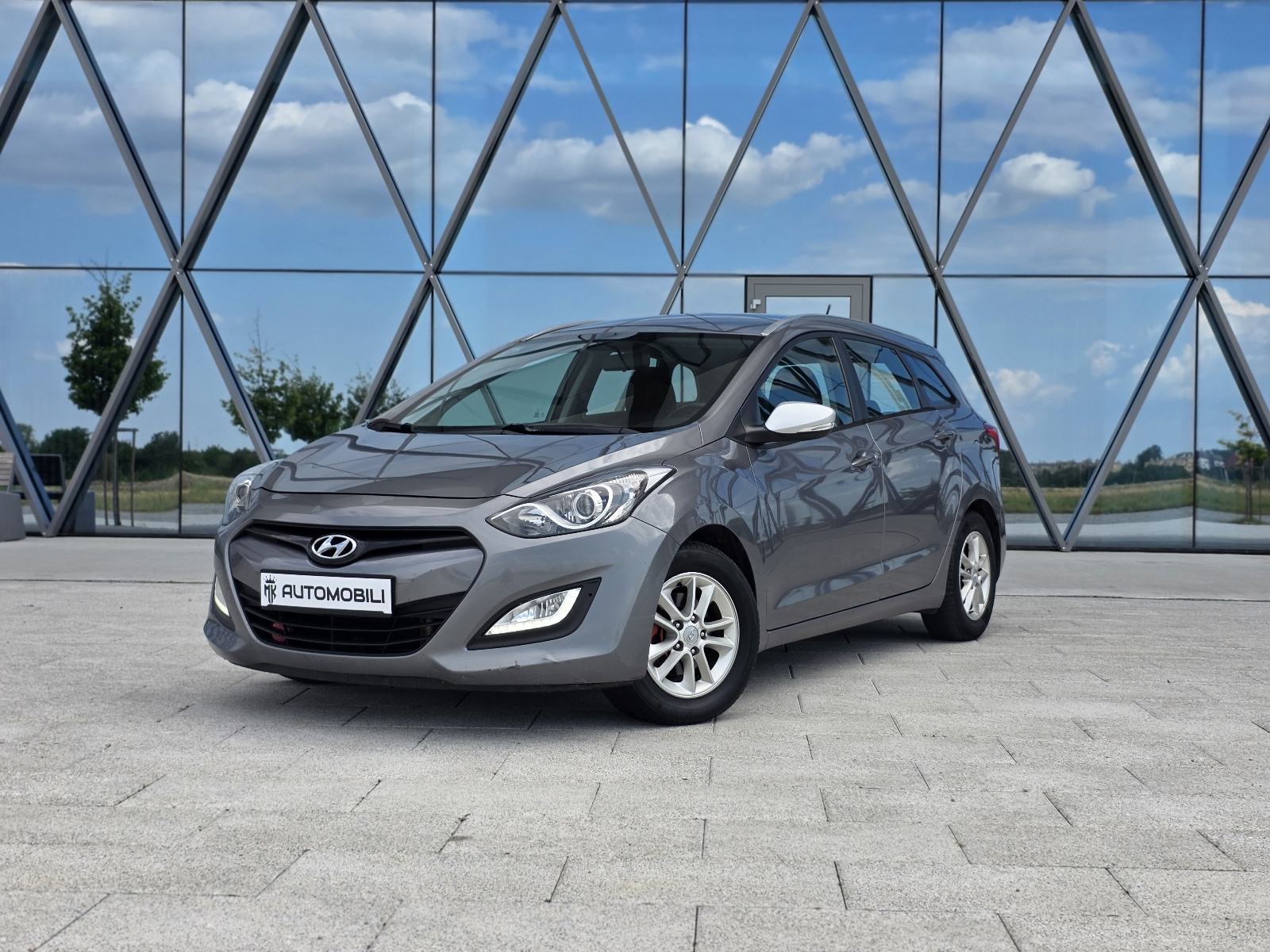 Hyundai i30 1,6 CRDi, fotografija 1