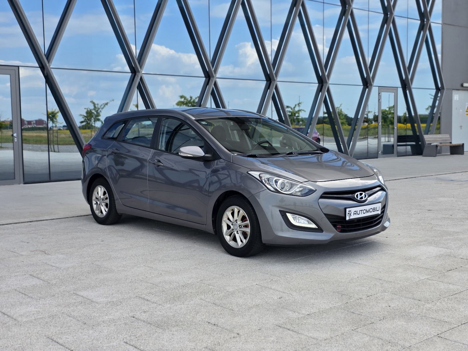 Hyundai i30 1,6 CRDi, fotografija 7