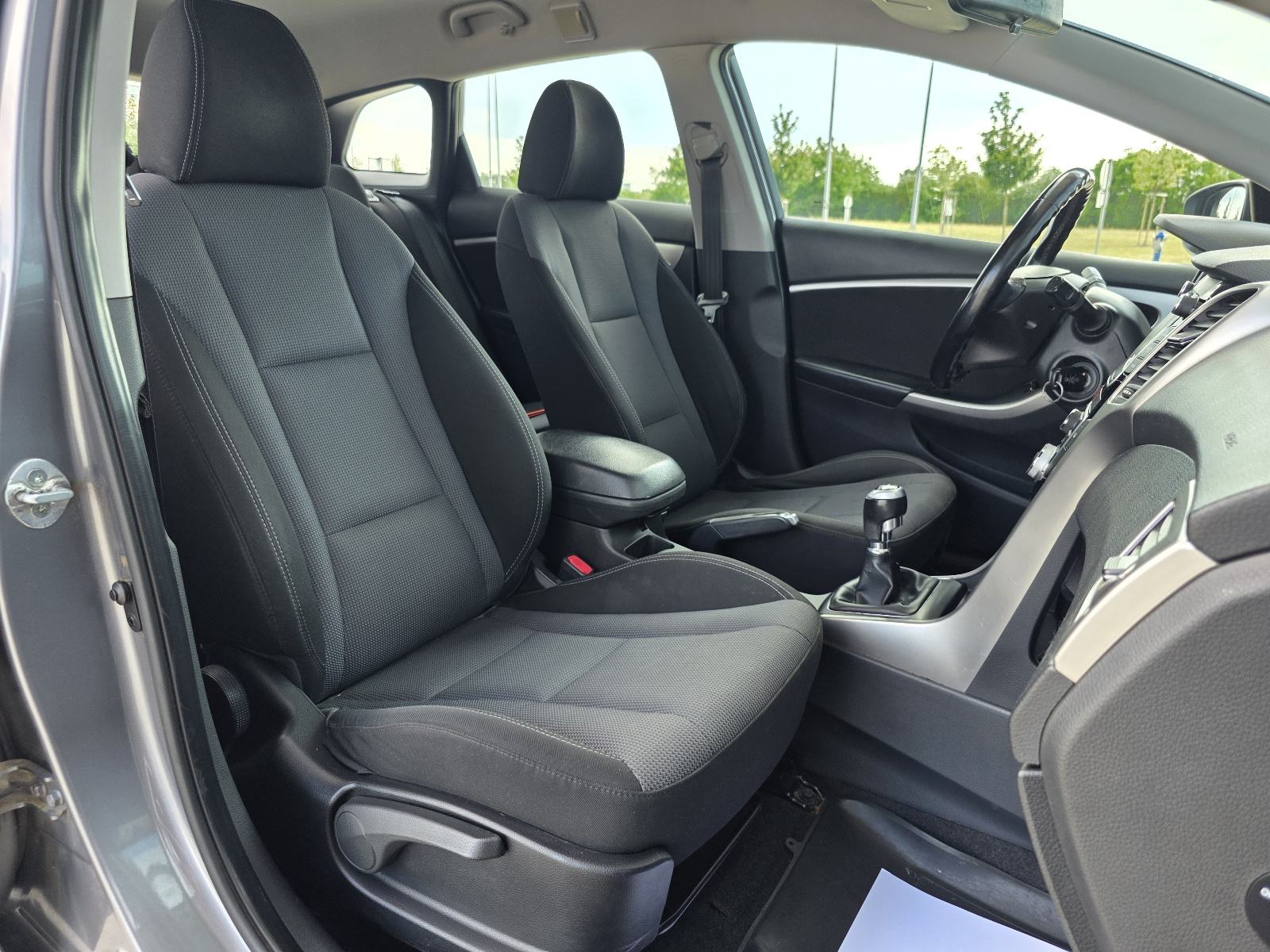 Hyundai i30 1,6 CRDi, fotografija 19