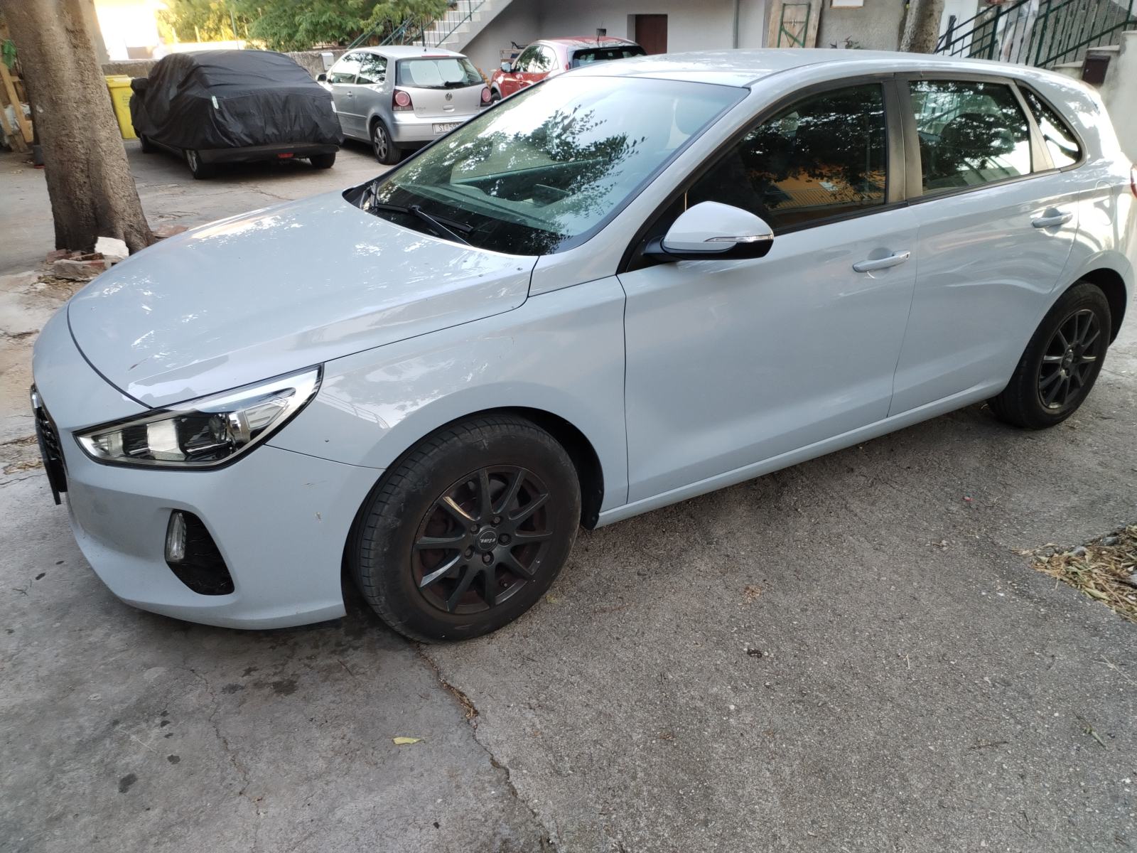 Hyundai i30 1.6 CRDi Classic oprema +reg.do 7/27god., fotografija 4