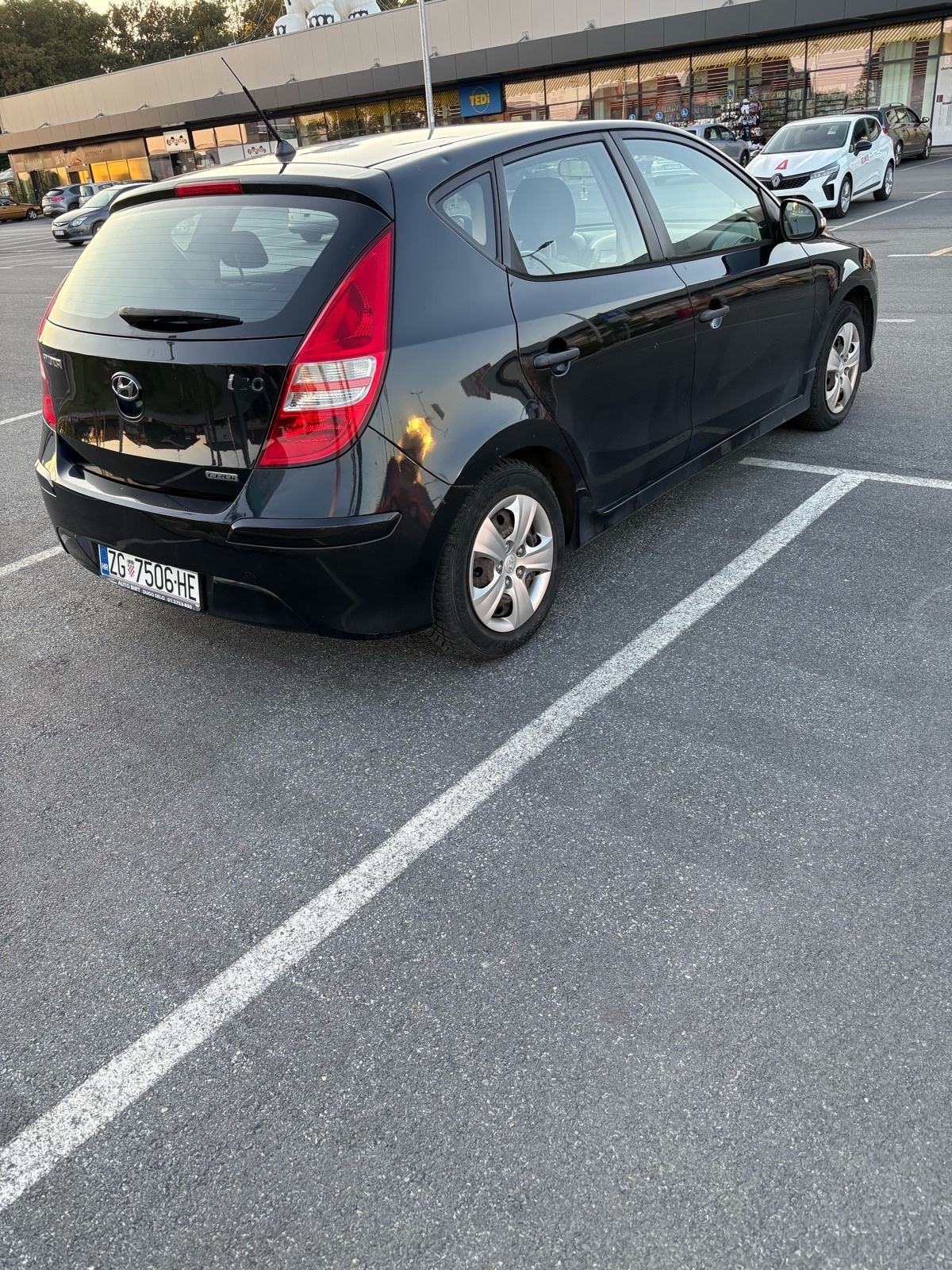 Hyundai i30 1,6 CRDi, fotografija 7