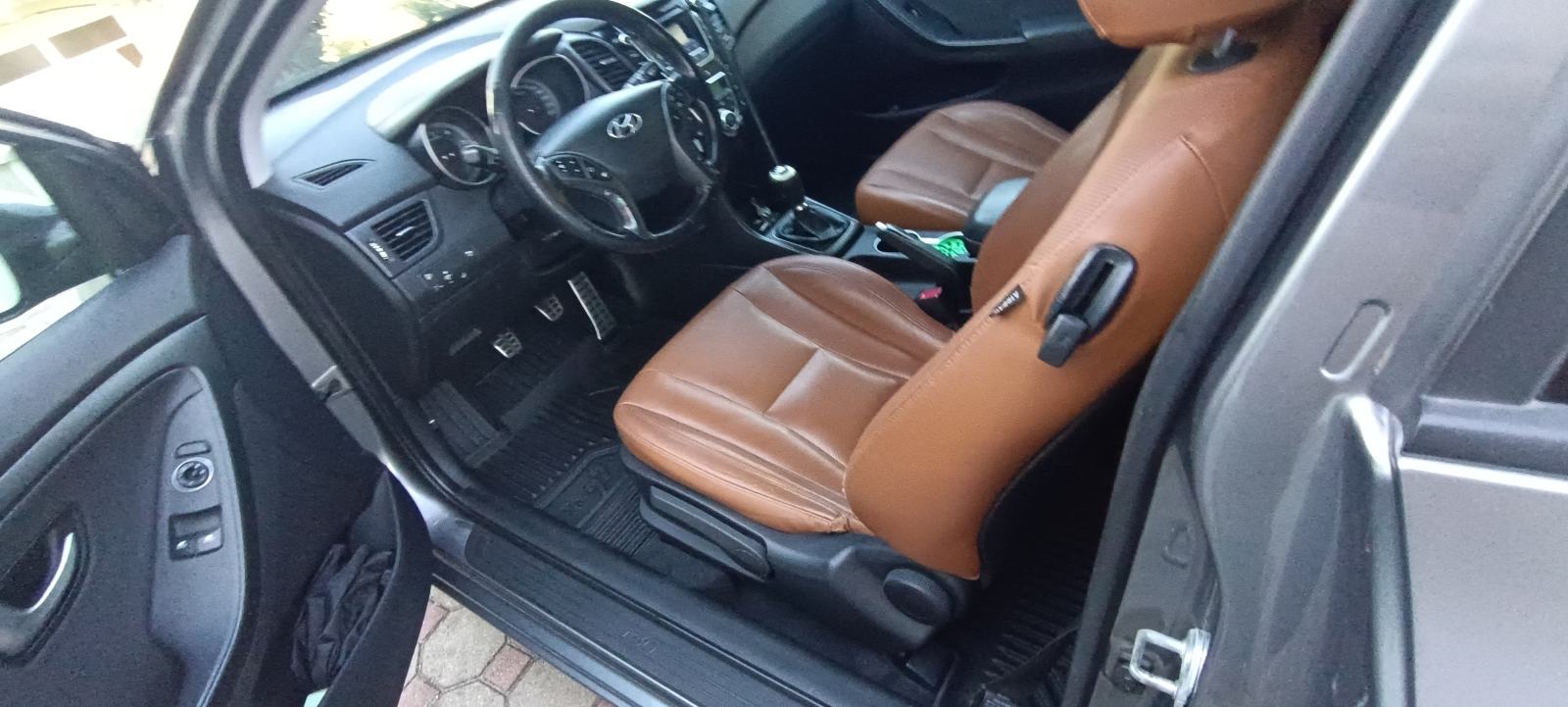 Hyundai i30 1,6 CRDi, fotografija 7