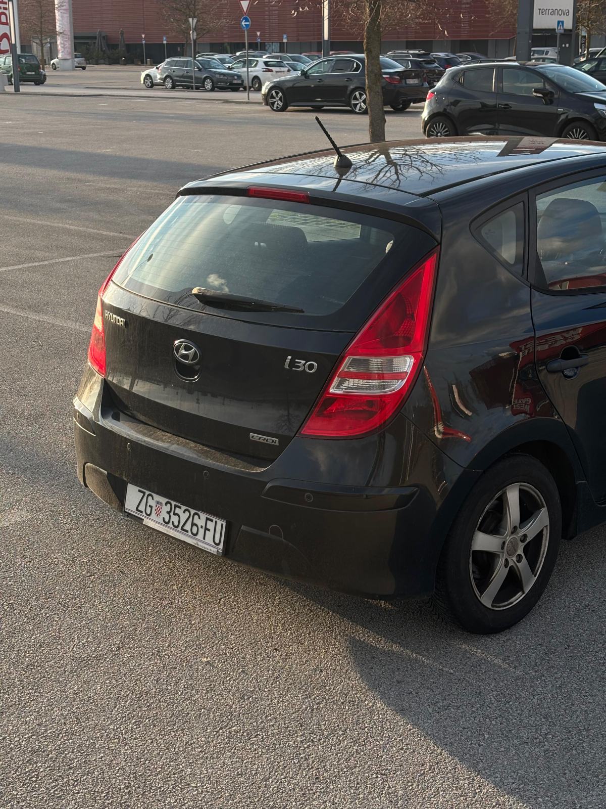 Hyundai i30 1,6 CRDi, fotografija 4