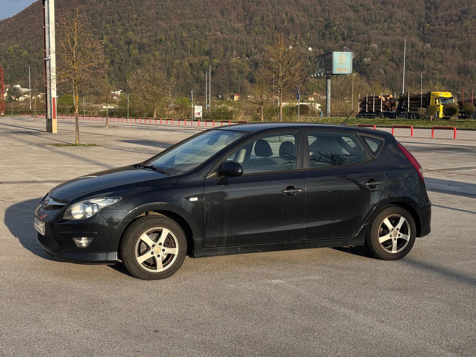 Hyundai i30 1,6 CRDi, fotografija 3