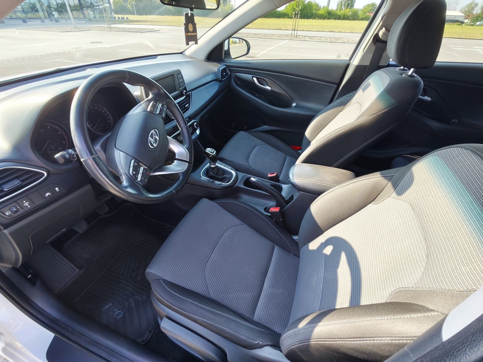 Hyundai i30 1,6 CRDi, fotografija 4