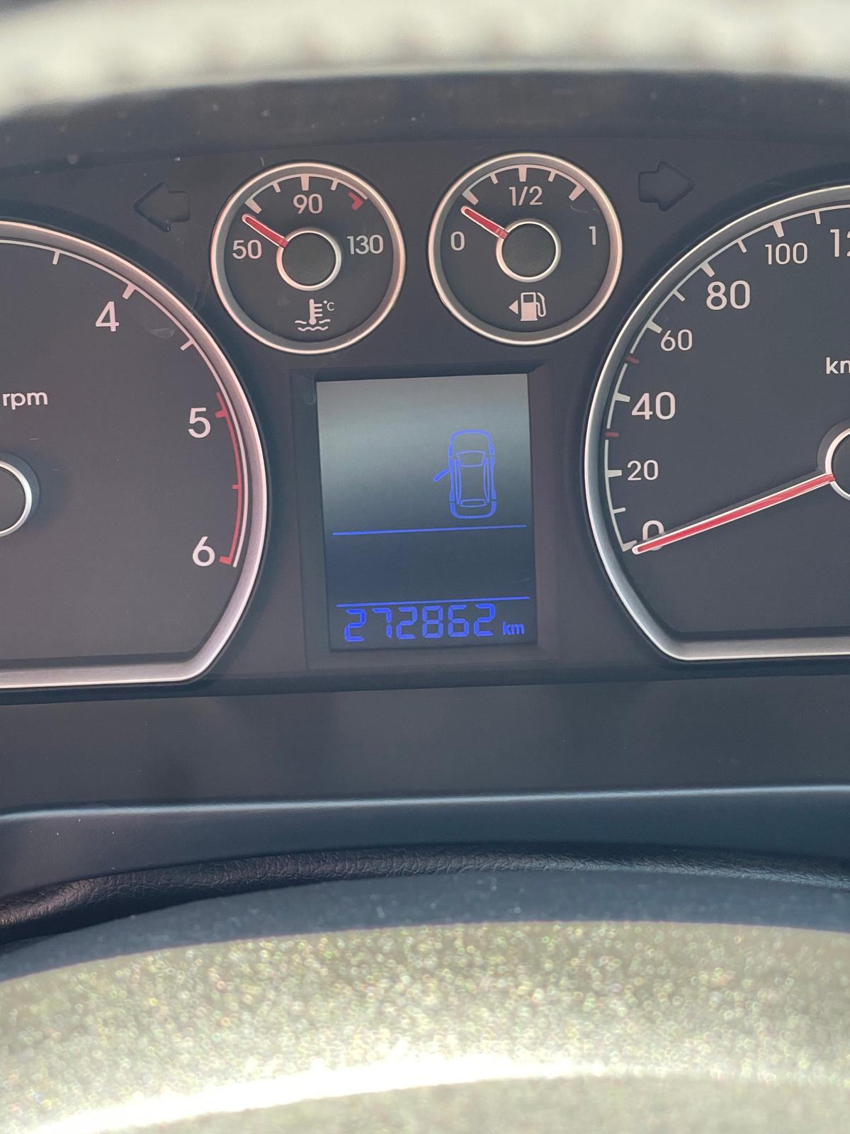 Hyundai i30 1,6 CRDi, fotografija 11
