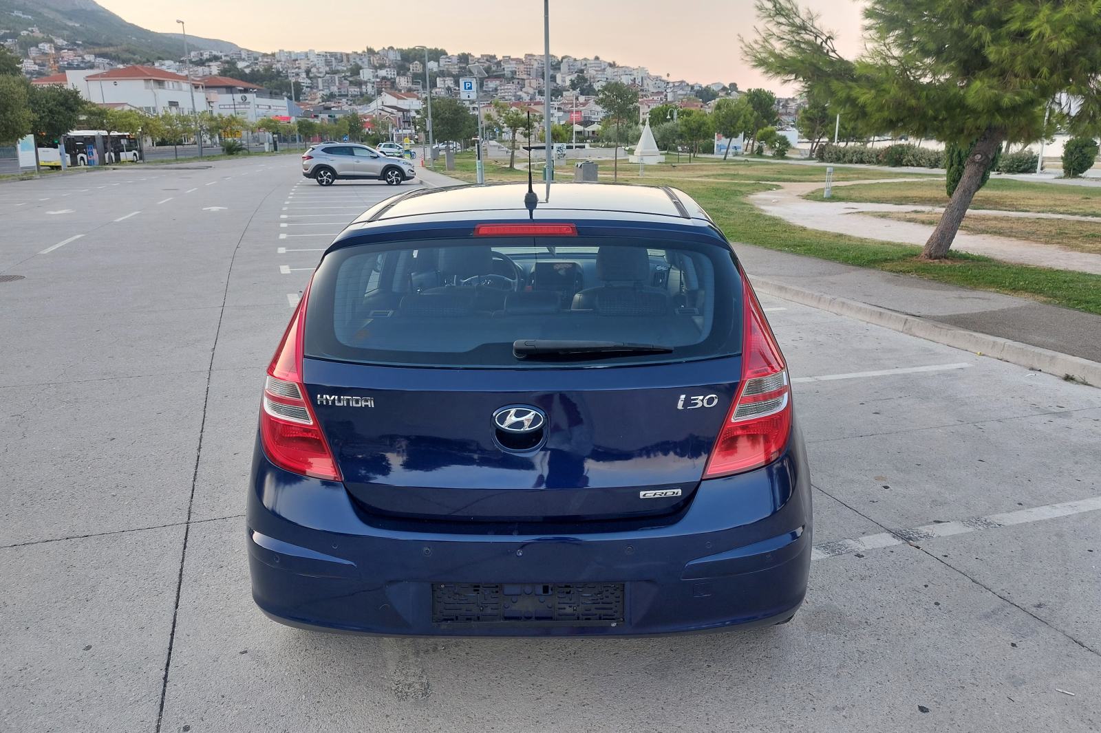 Hyundai i30 1,6 CRDi - DIZEL-, fotografija 5