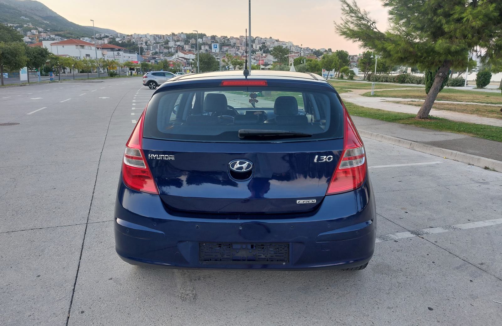 Hyundai i30 1,6 CRDi - DIZEL-, fotografija 10