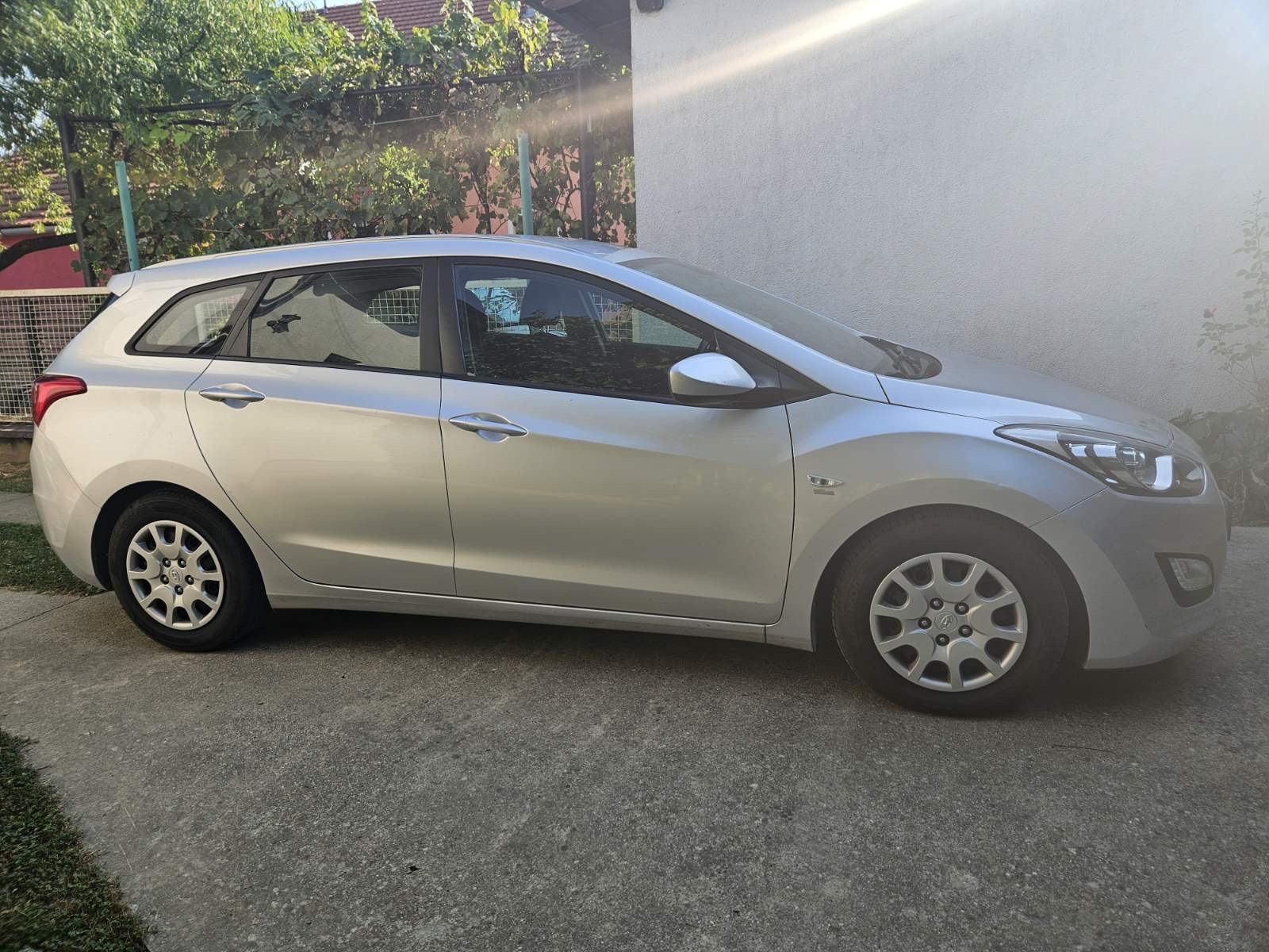 Hyundai i30 1,6 CRDi, fotografija 2