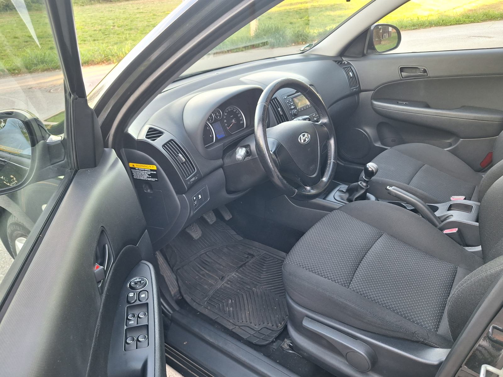 Hyundai i30 1,6 CRDi, fotografija 12