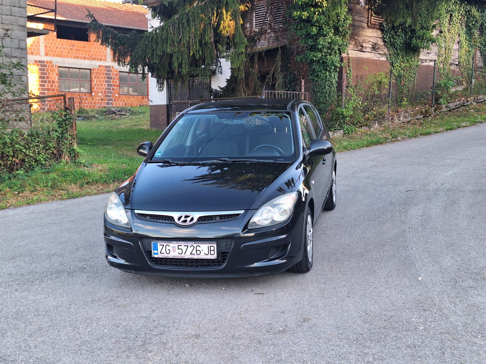 Hyundai i30 1,6 CRDi, fotografija 3