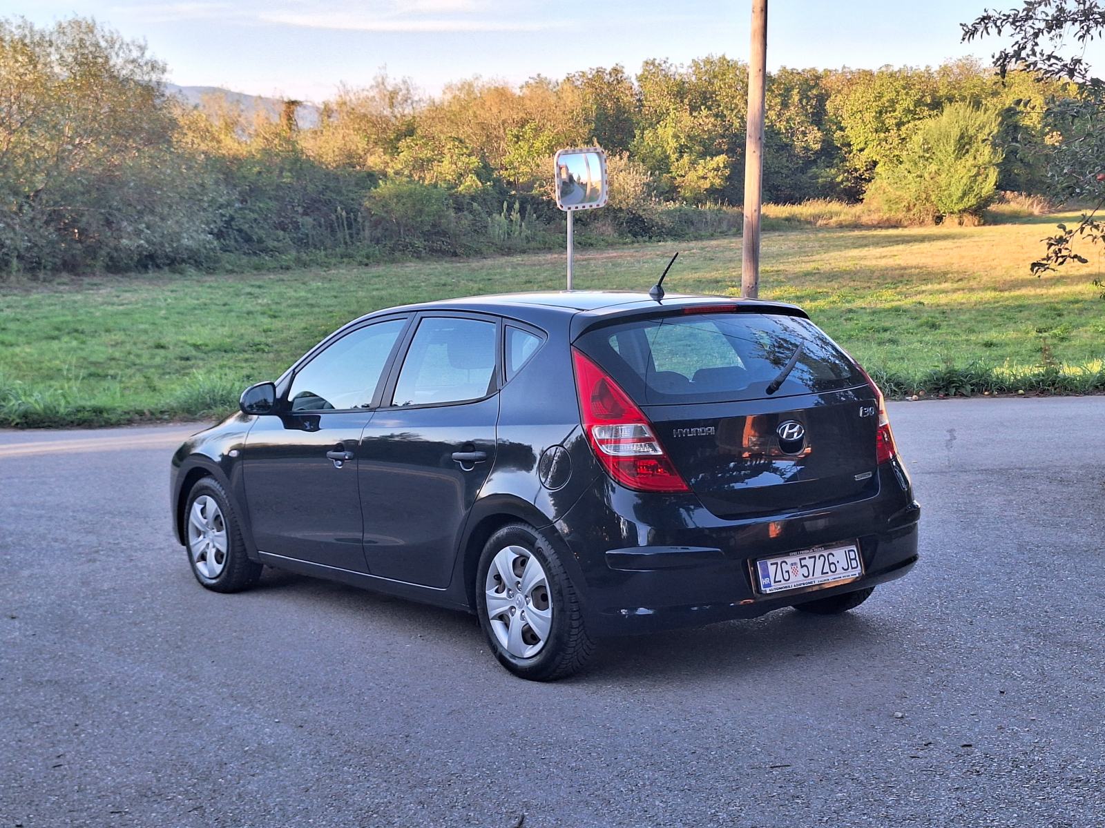 Hyundai i30 1,6 CRDi, fotografija 8