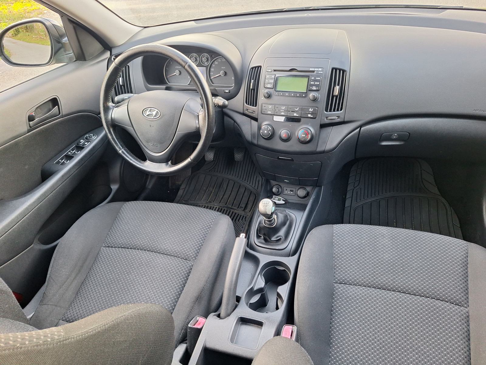 Hyundai i30 1,6 CRDi, fotografija 11