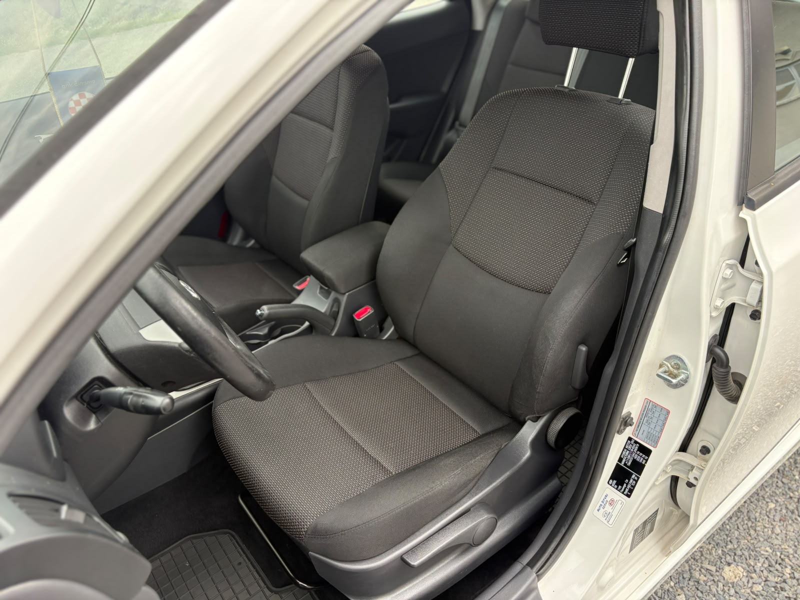 Hyundai i30 1,6 CRDi, fotografija 4