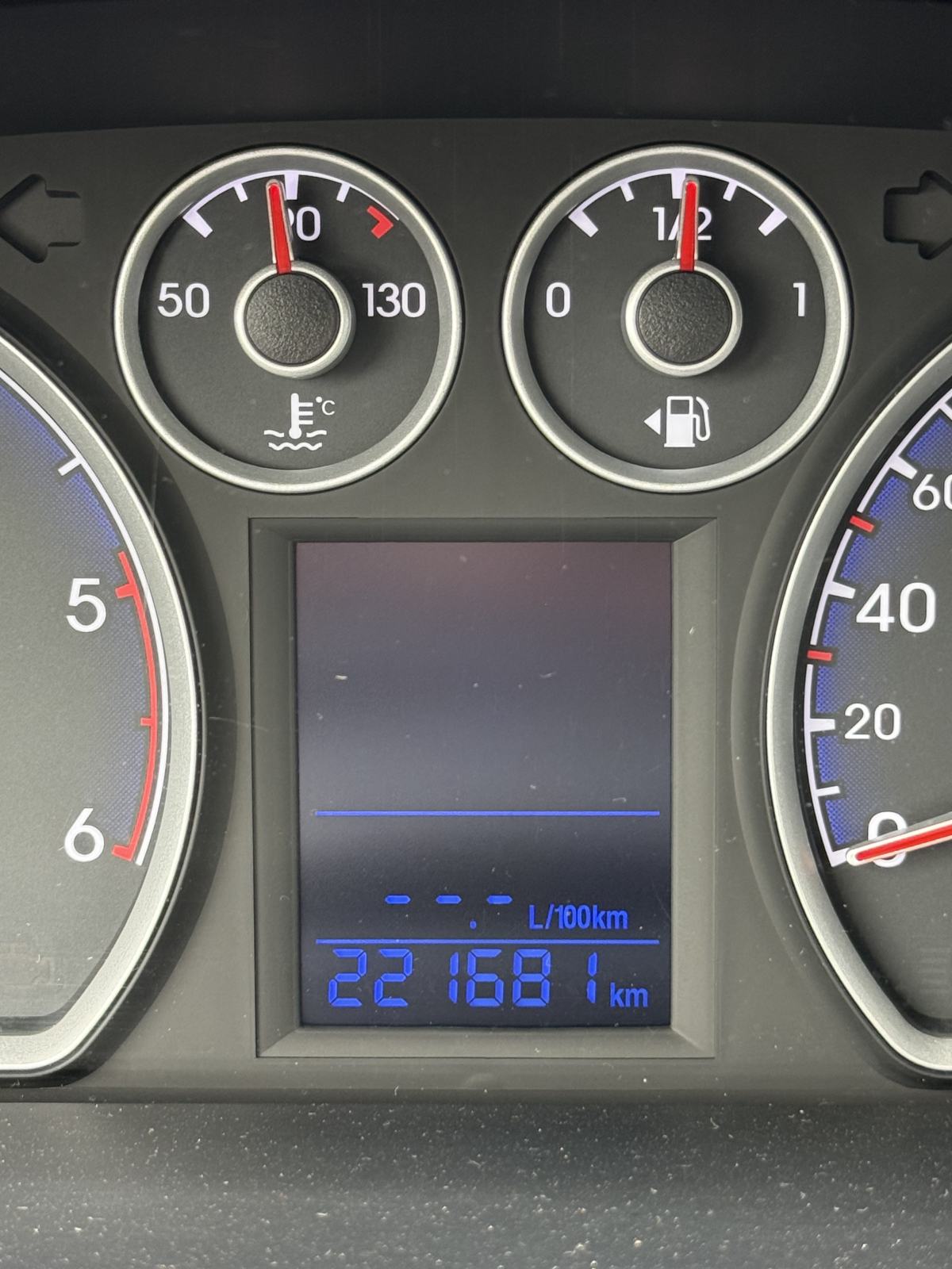 Hyundai i30 1,6 CRDi, fotografija 9