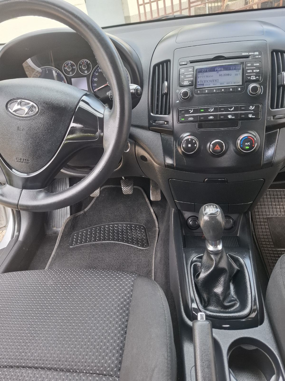Hyundai i30 1,6 CRDi, fotografija 4