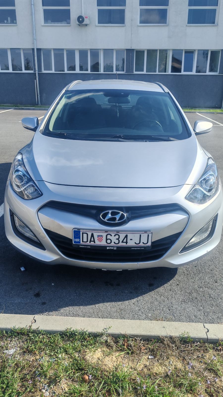 Hyundai i30 1,6 CRDi, pogled izvana - slika 1