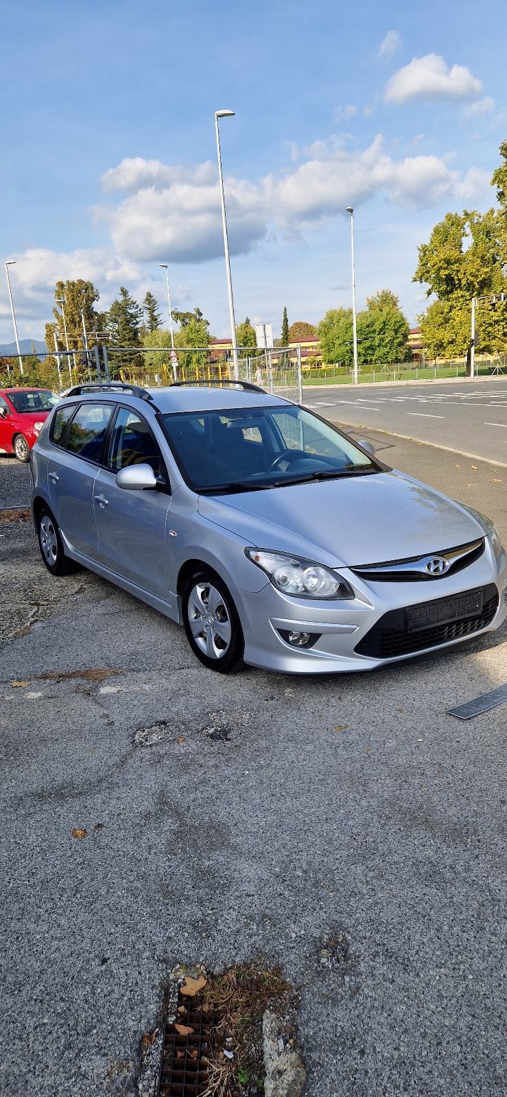 HYUNDAI i30 CW 1,6 CRDi 12/2012 115 PS TOP, fotografija 3