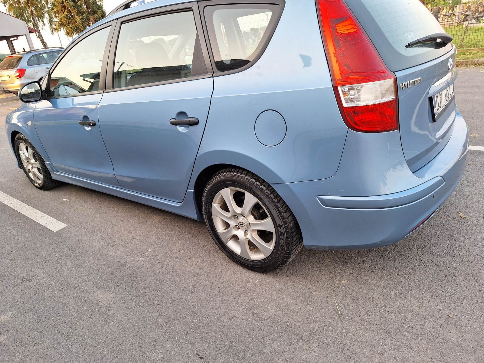 Hyundai i30 CW 1,6 CRDi prodaja-zamjena, fotografija 6