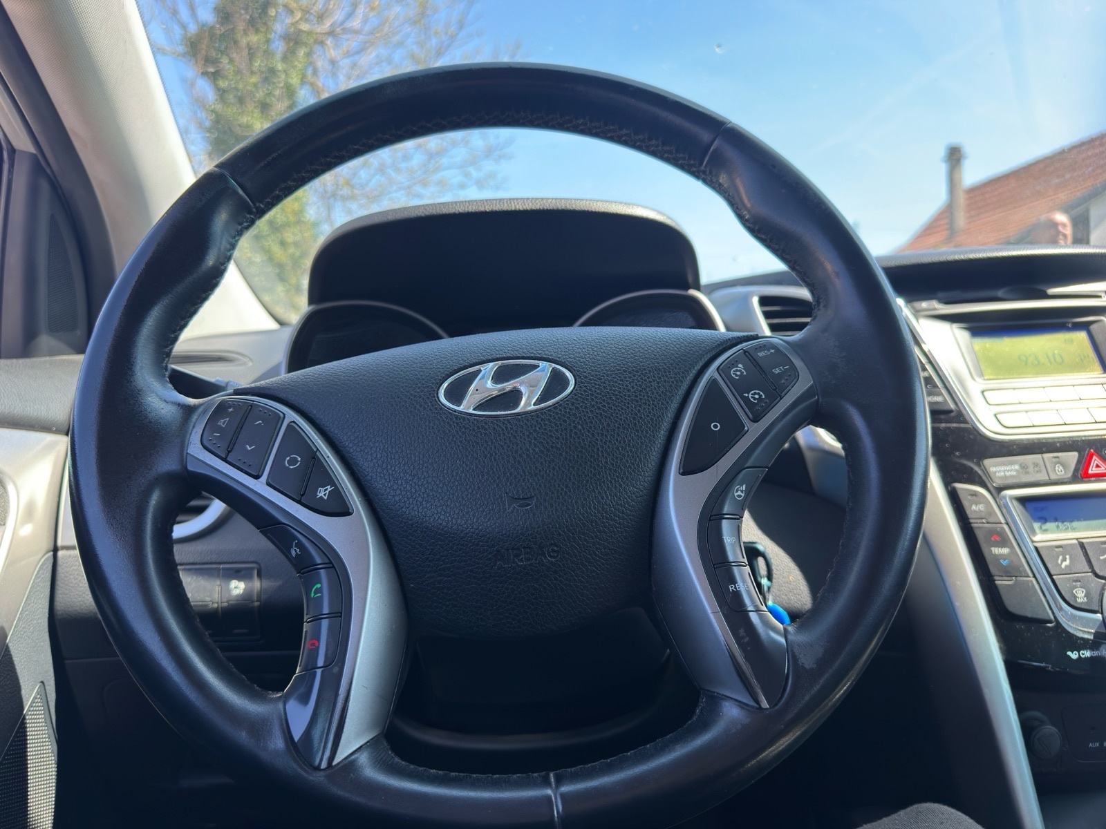 Hyundai i30 CW 1,6 CRDi, fotografija 8