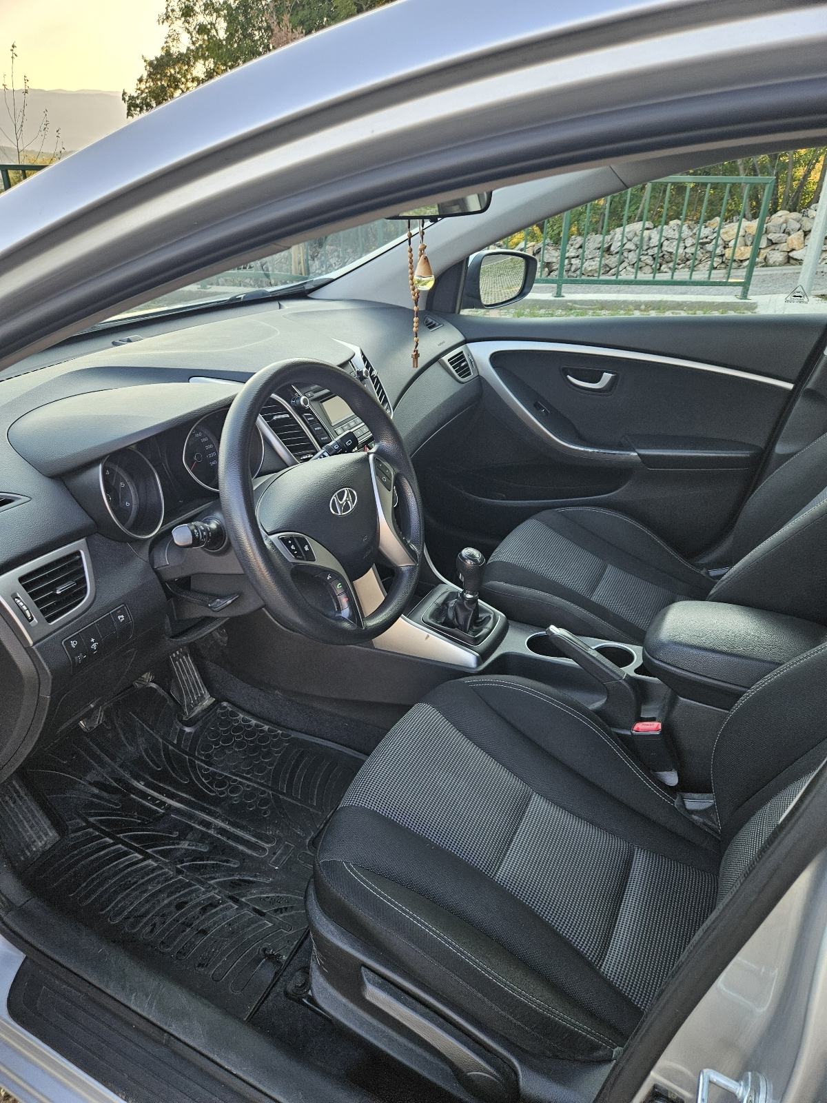 Hyundai i30 CW 1,6 CRDi, fotografija 7