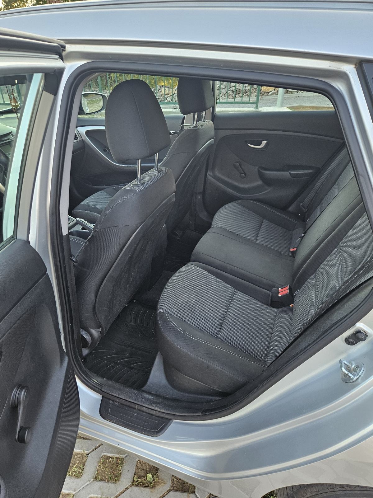 Hyundai i30 CW 1,6 CRDi, fotografija 8