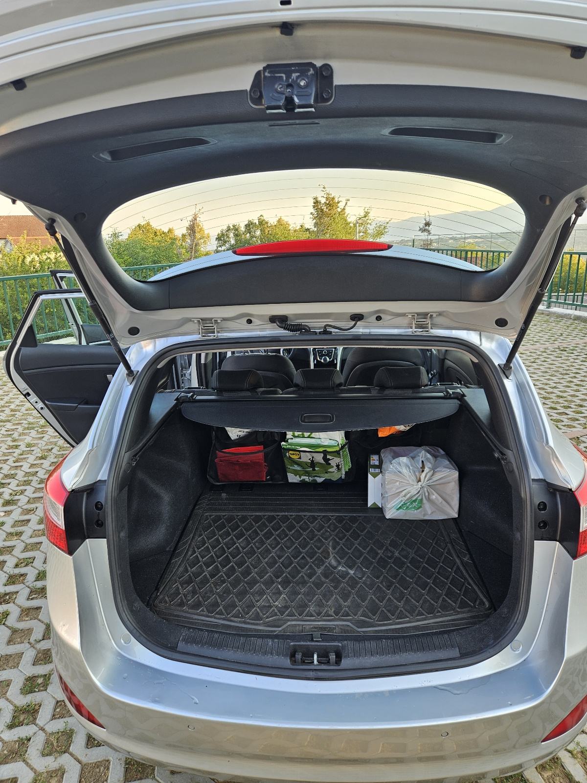Hyundai i30 CW 1,6 CRDi, fotografija 9