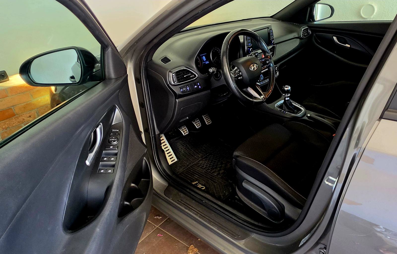 Hyundai i30 Fastback 1.4 T-GDi, fotografija 7