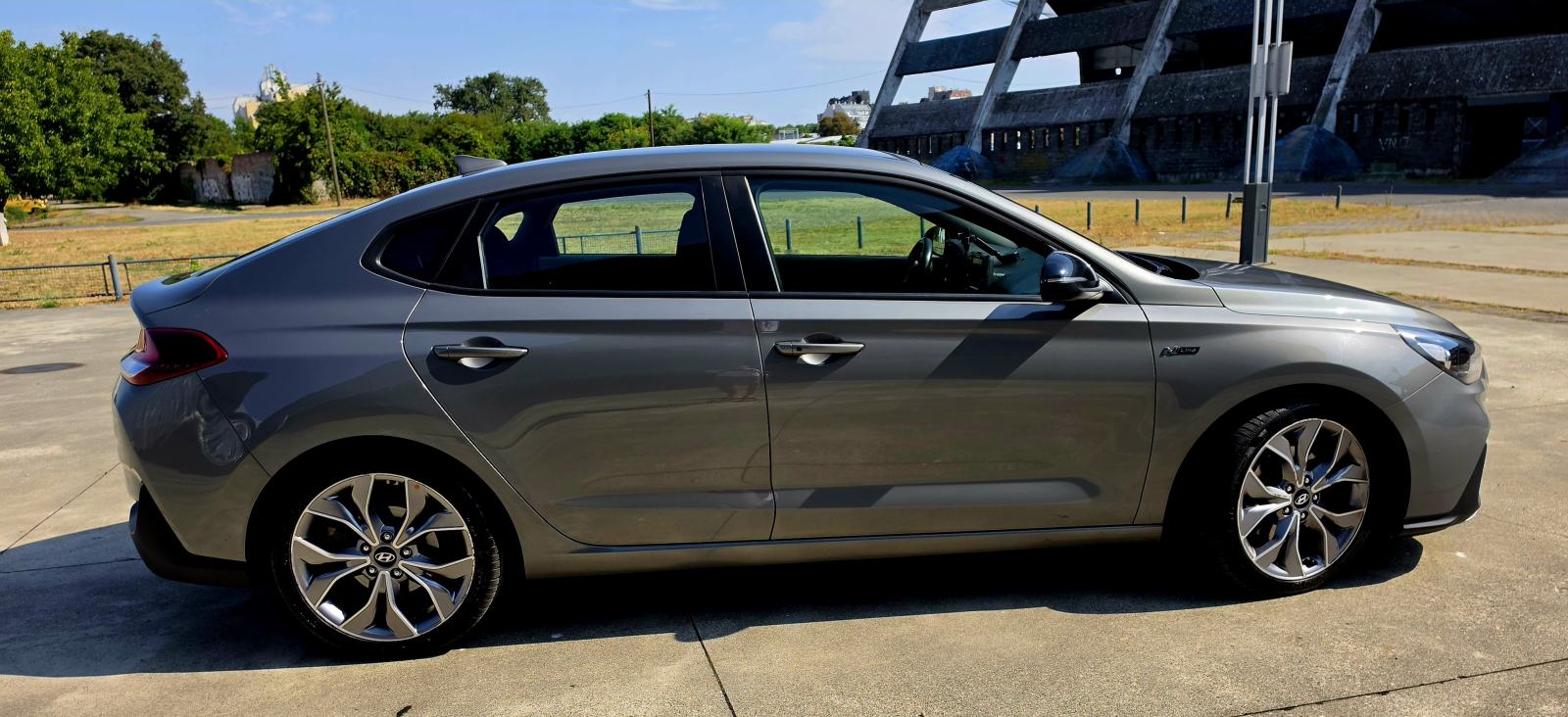 Hyundai i30 Fastback 1.4 T-GDi, fotografija 9