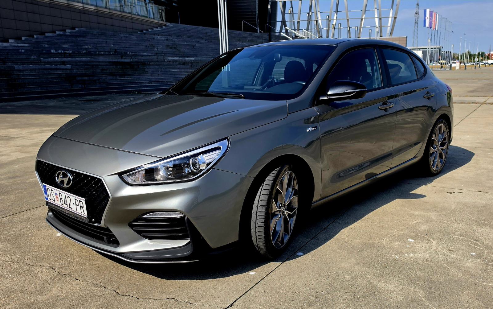 Hyundai i30 Fastback 1.4 T-GDi, fotografija 10