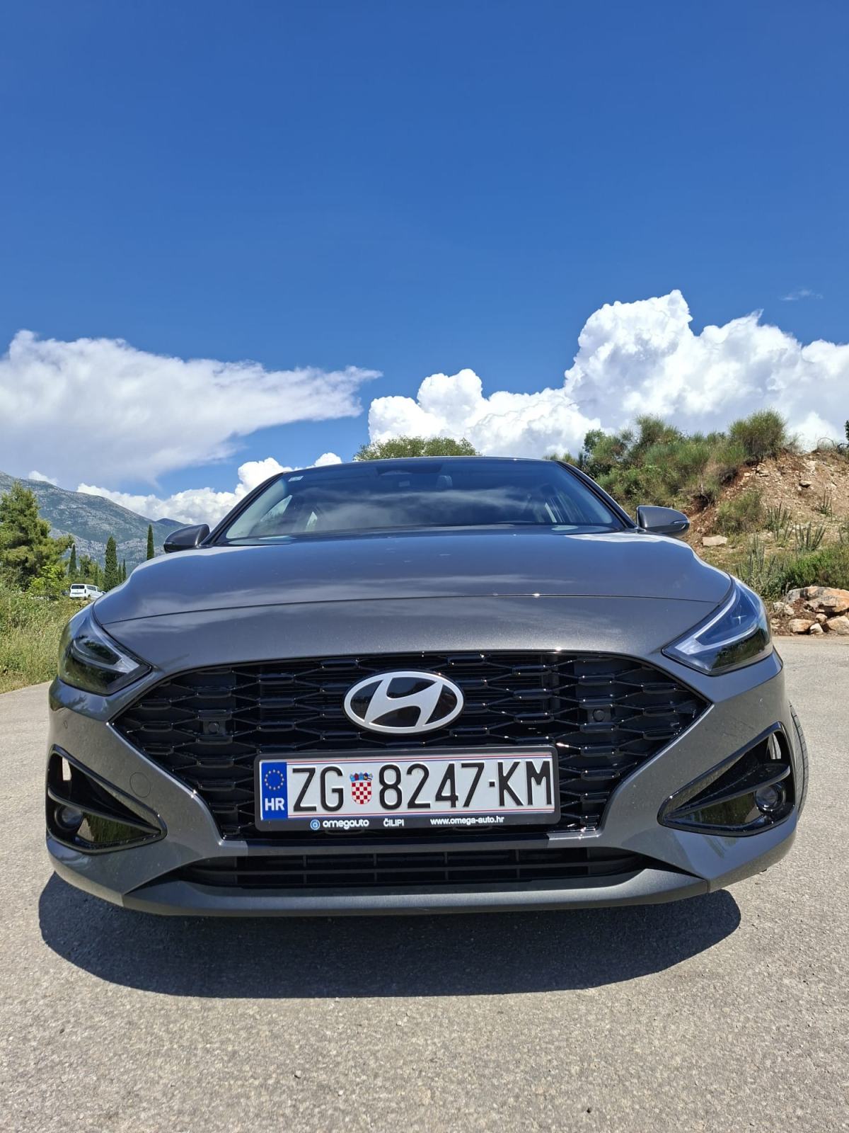 Hyundai i30 Fastback 1.5 TGDI PREMIUM, fotografija 3