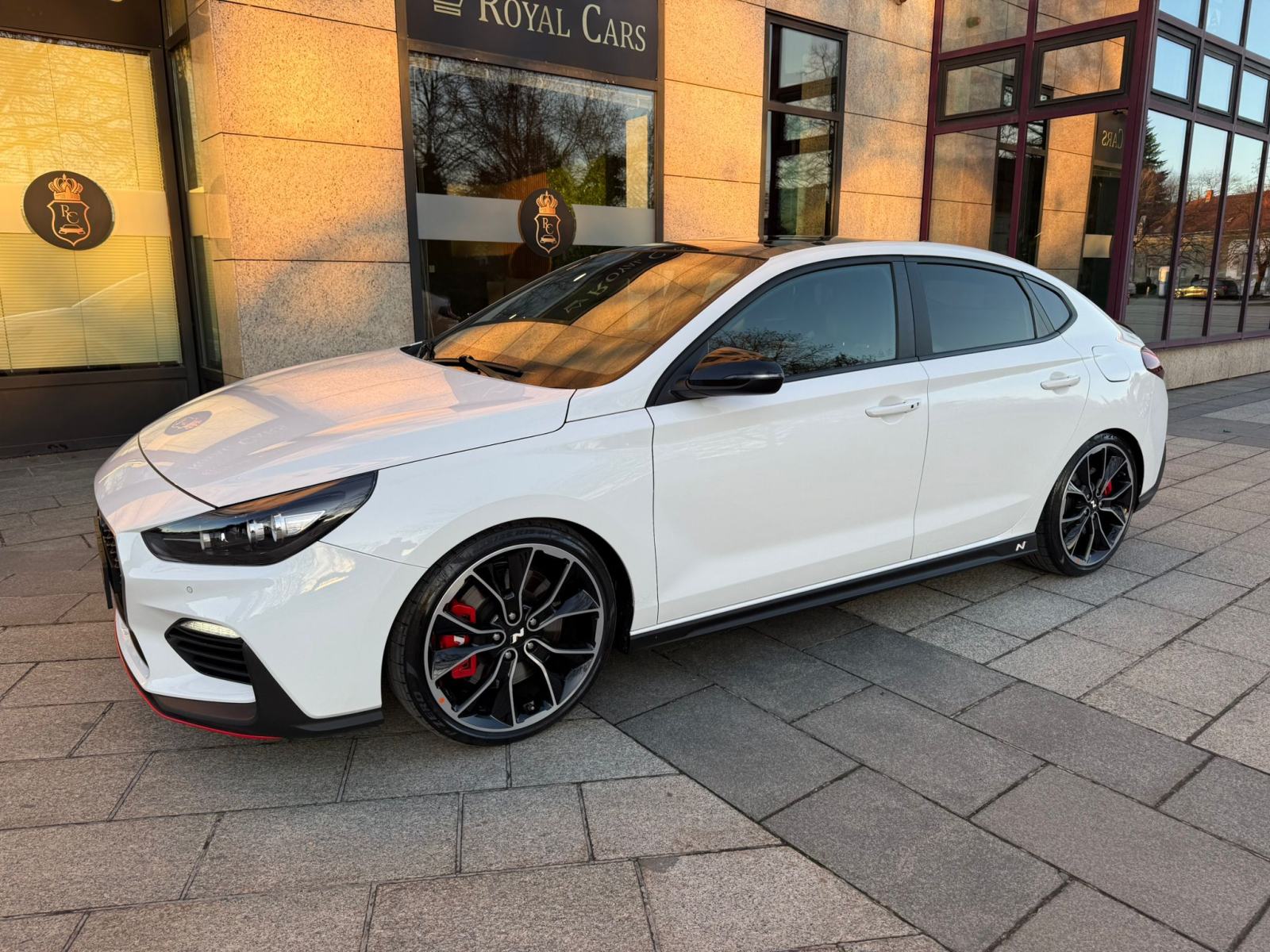 HYUNDAI i30 N - FASTBACK - PANORAMA - LED - 202 KW - 2019 GOD - TOP!, fotografija 11