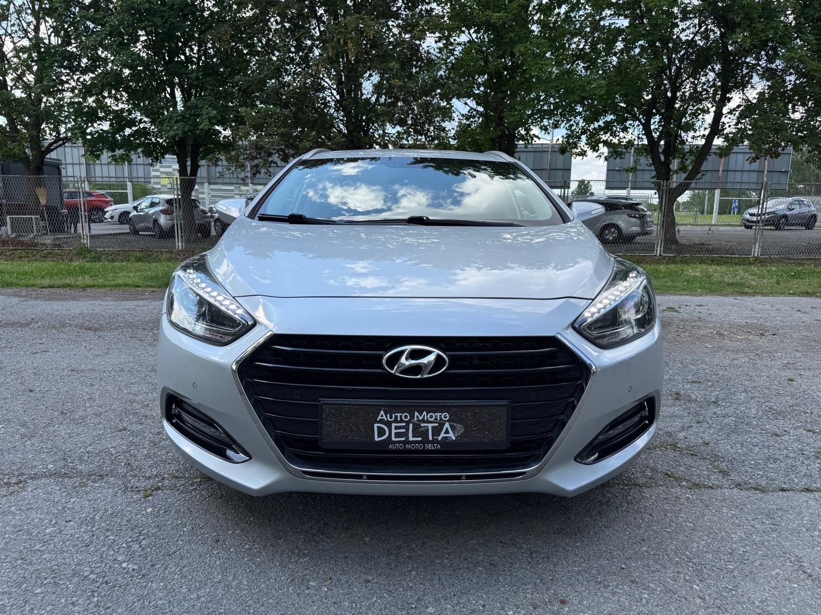 Hyundai i40 1,7 crdi-141ks-R. KAMERA-NAVI-GR. SJEDA.-GR.VOLANA-TEMP., fotografija 8