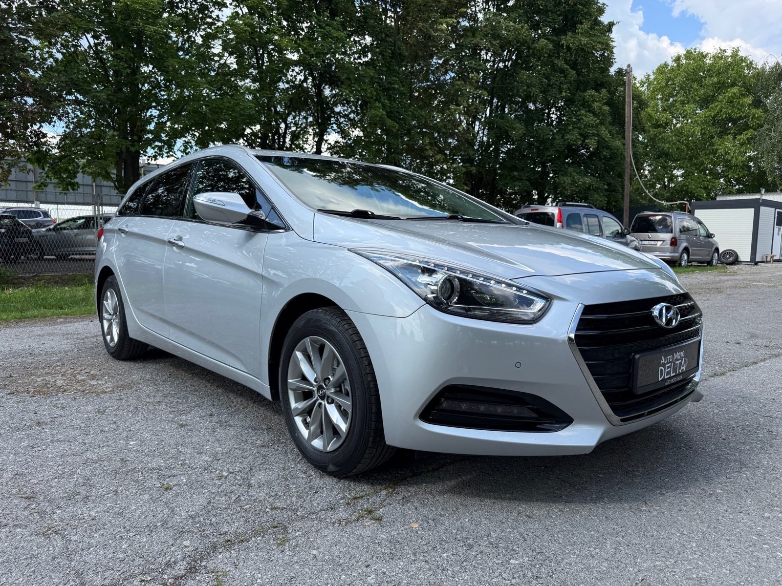 Hyundai i40 1,7 crdi-141ks-R. KAMERA-NAVI-GR. SJEDA.-GR.VOLANA-TEMP., fotografija 7