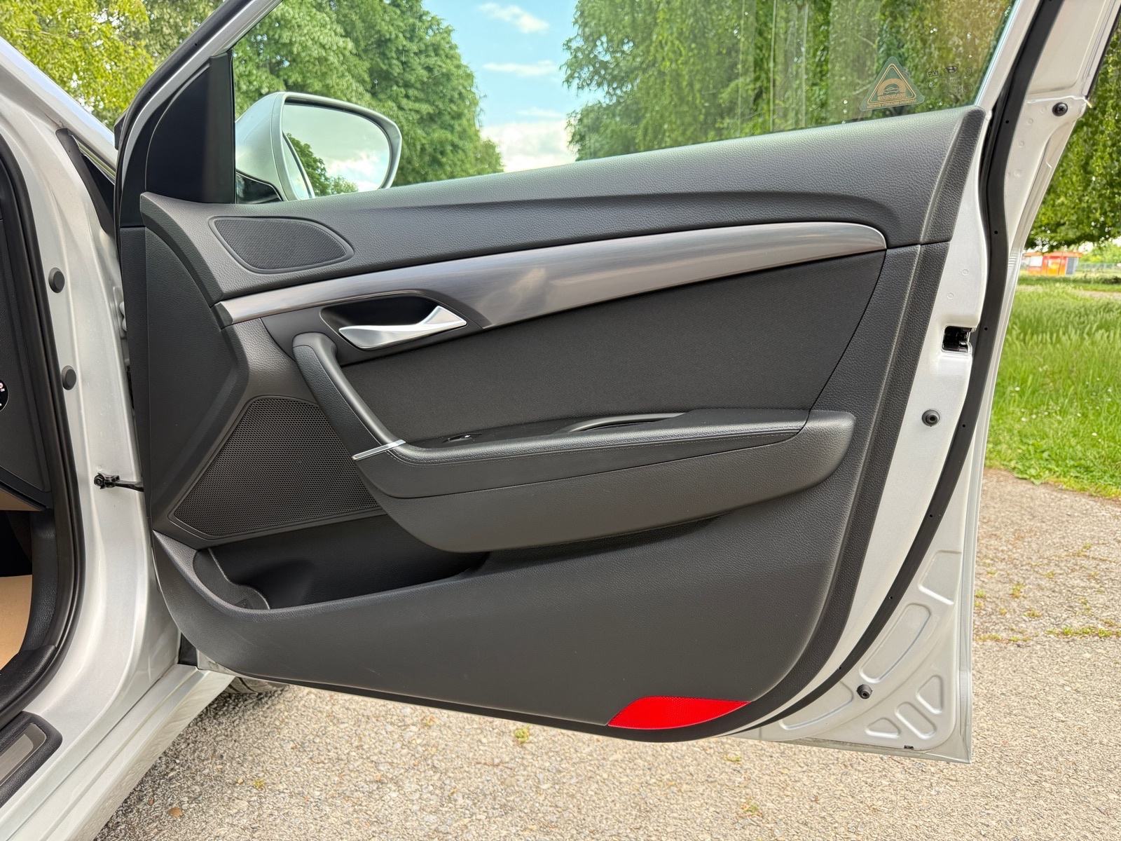 Hyundai i40 1,7 crdi-141ks-R. KAMERA-NAVI-GR. SJEDA.-GR.VOLANA-TEMP., fotografija 18