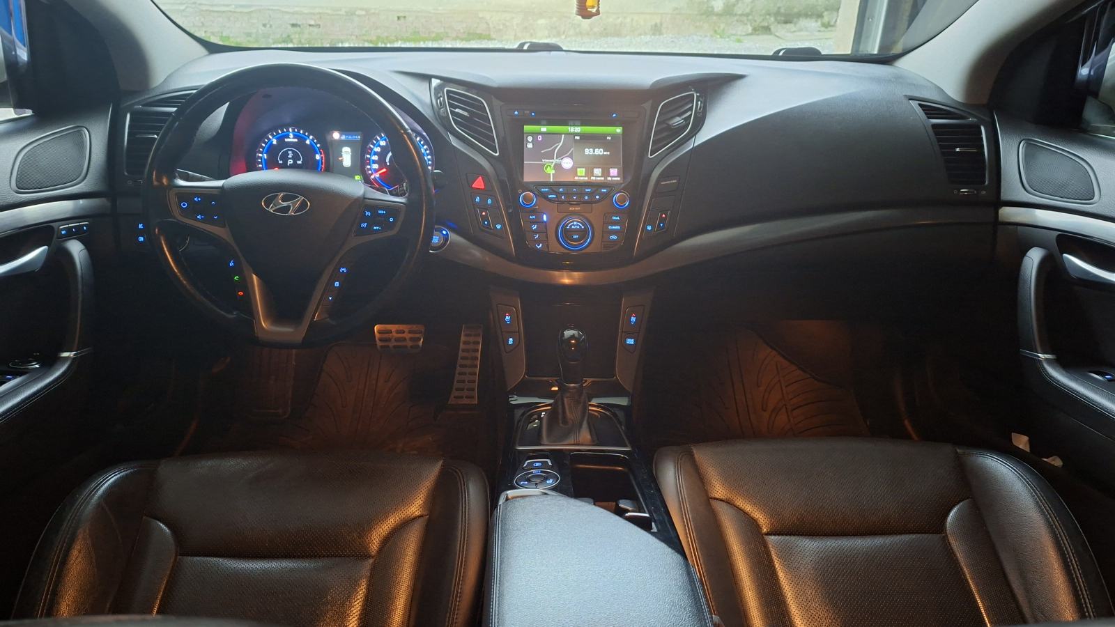 Hyundai i40 1,7 CRDi ISG DCT automatik, fotografija 15