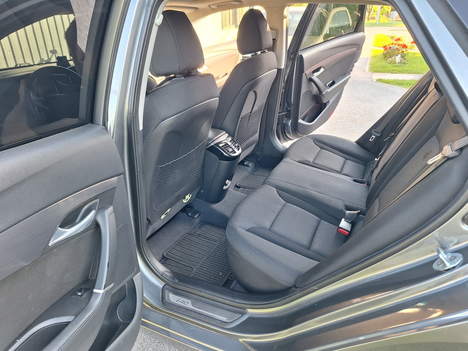 Hyundai i40 1,7, fotografija 8