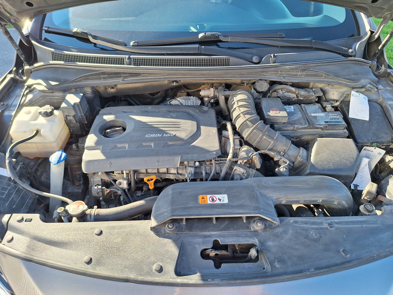 Hyundai i40 1,7, fotografija 12