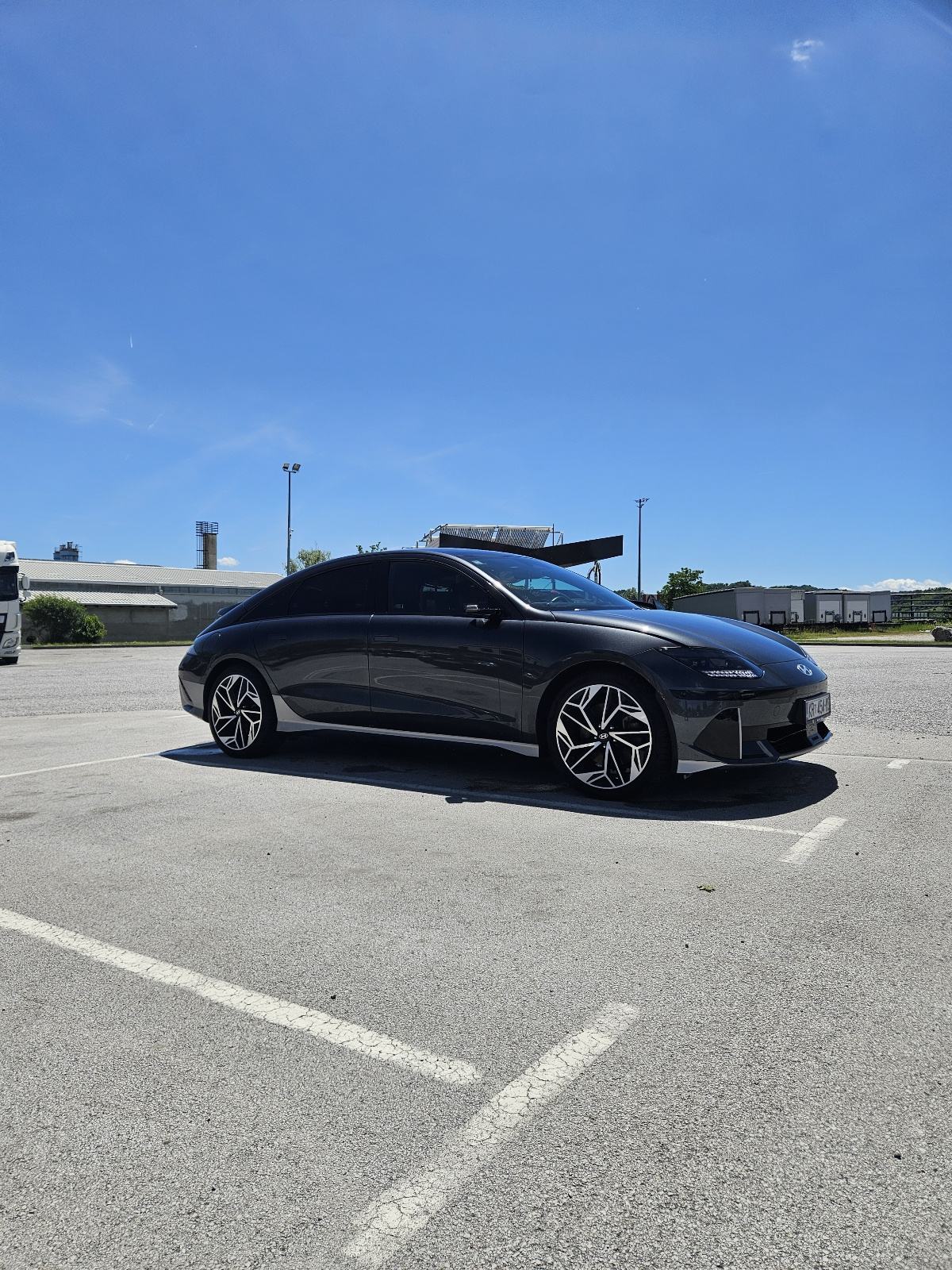 Hyundai Ioniq 6