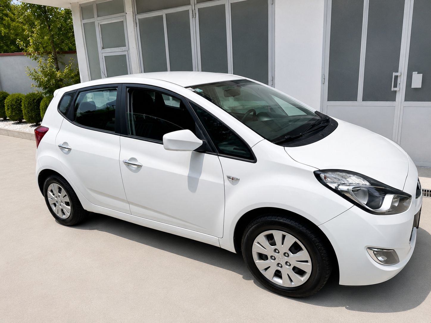 Hyundai ix20 1,4 CRDi TOP STANJE SAMO 127000 KM, fotografija 6