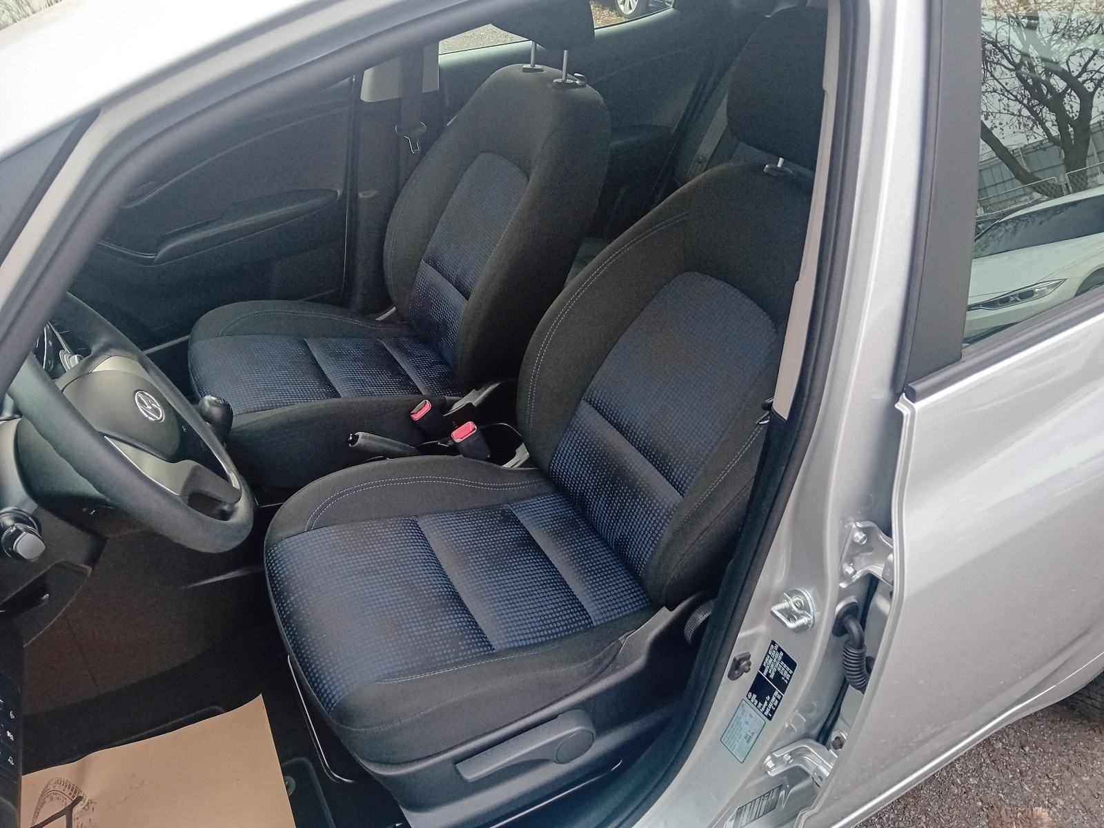 Hyundai ix20 1,6 CRDi-5*EDITION, fotografija 10