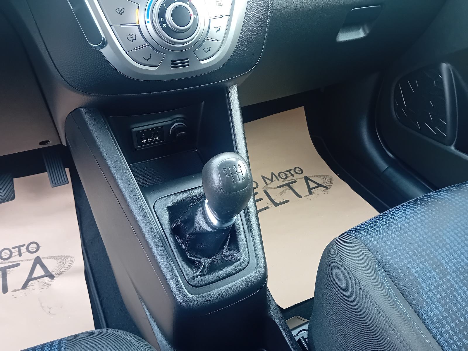 Hyundai ix20 1,6 CRDi-5*EDITION, fotografija 18