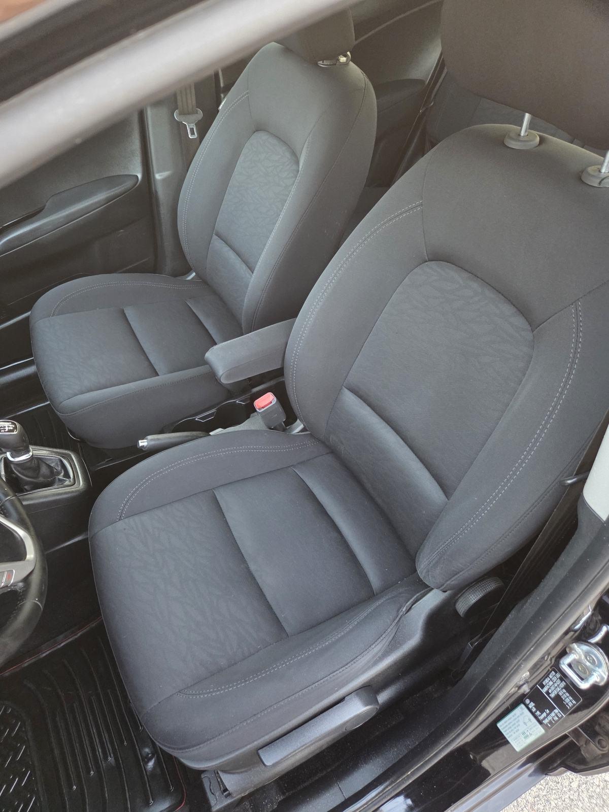 Hyundai ix20 1,6 CRDi, fotografija 12