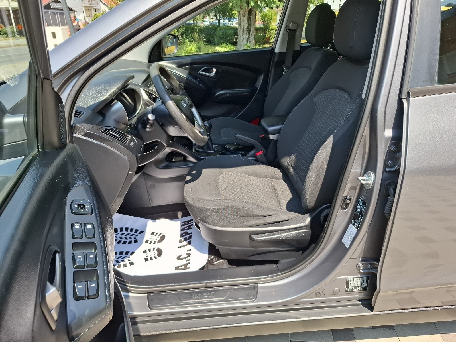Hyundai ix35 1 7 CRDi 158tkm TEMPOMAT USB AUX 2012god NA IME KUPCA, fotografija 10