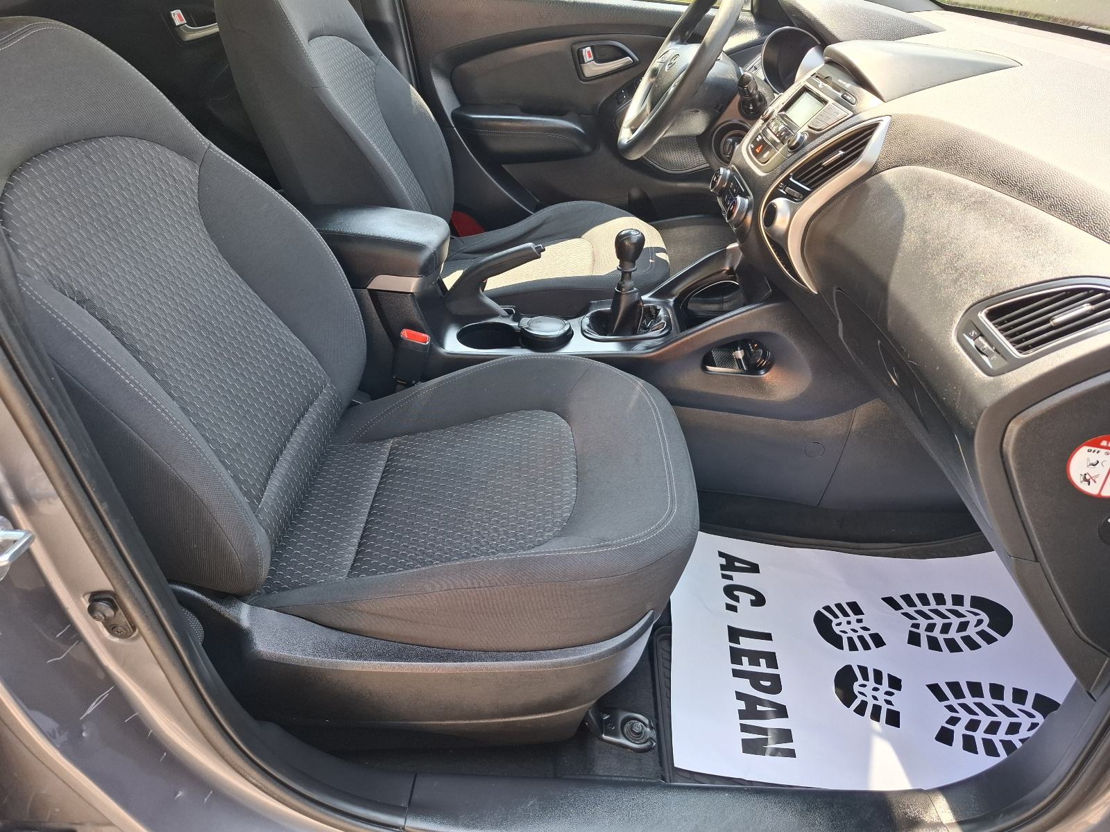 Hyundai ix35 1 7 CRDi 158tkm TEMPOMAT USB AUX 2012god NA IME KUPCA, fotografija 11