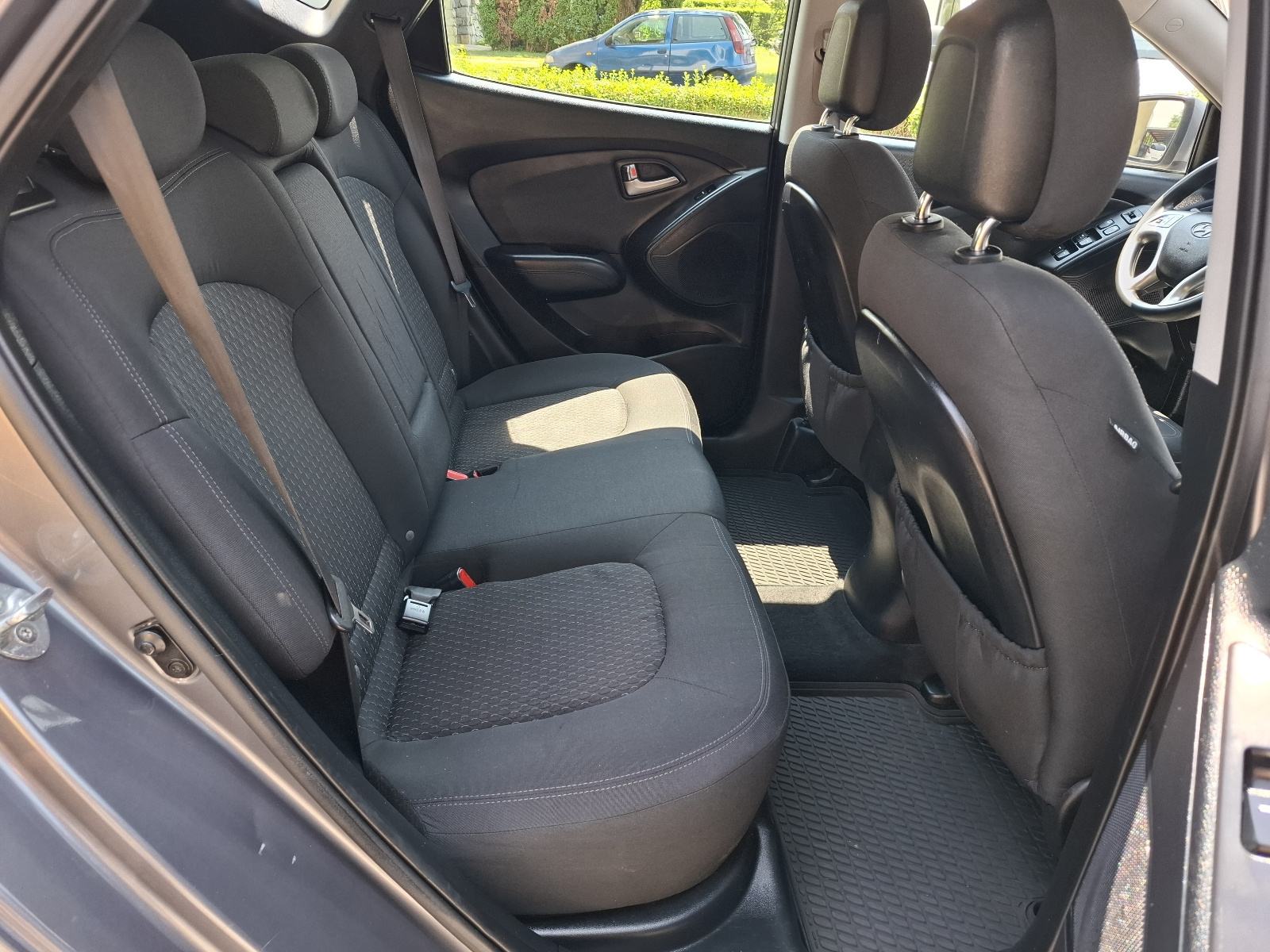 Hyundai ix35 1 7 CRDi 158tkm TEMPOMAT USB AUX 2012god NA IME KUPCA, fotografija 13