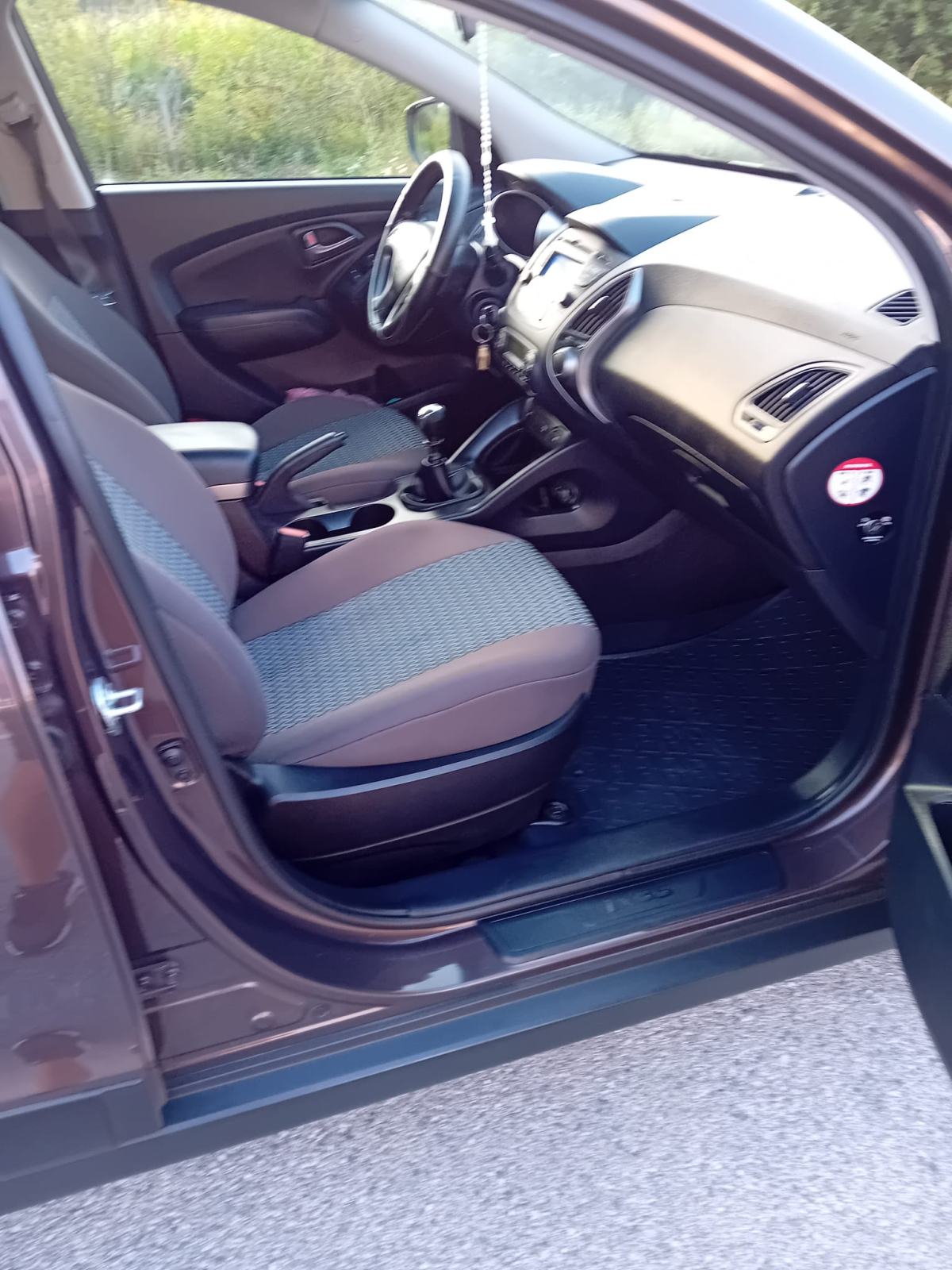 Hyundai ix35 1,6 GDI HR AUTO/ REGISTRIRAN GODINU DANA, fotografija 10