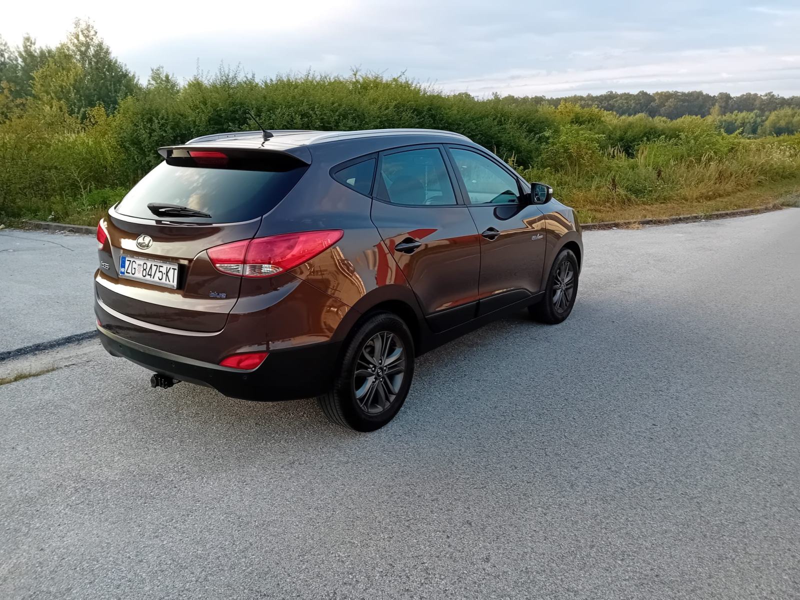 Hyundai ix35 1,6 GDI HR AUTO/ REGISTRIRAN GODINU DANA, fotografija 5